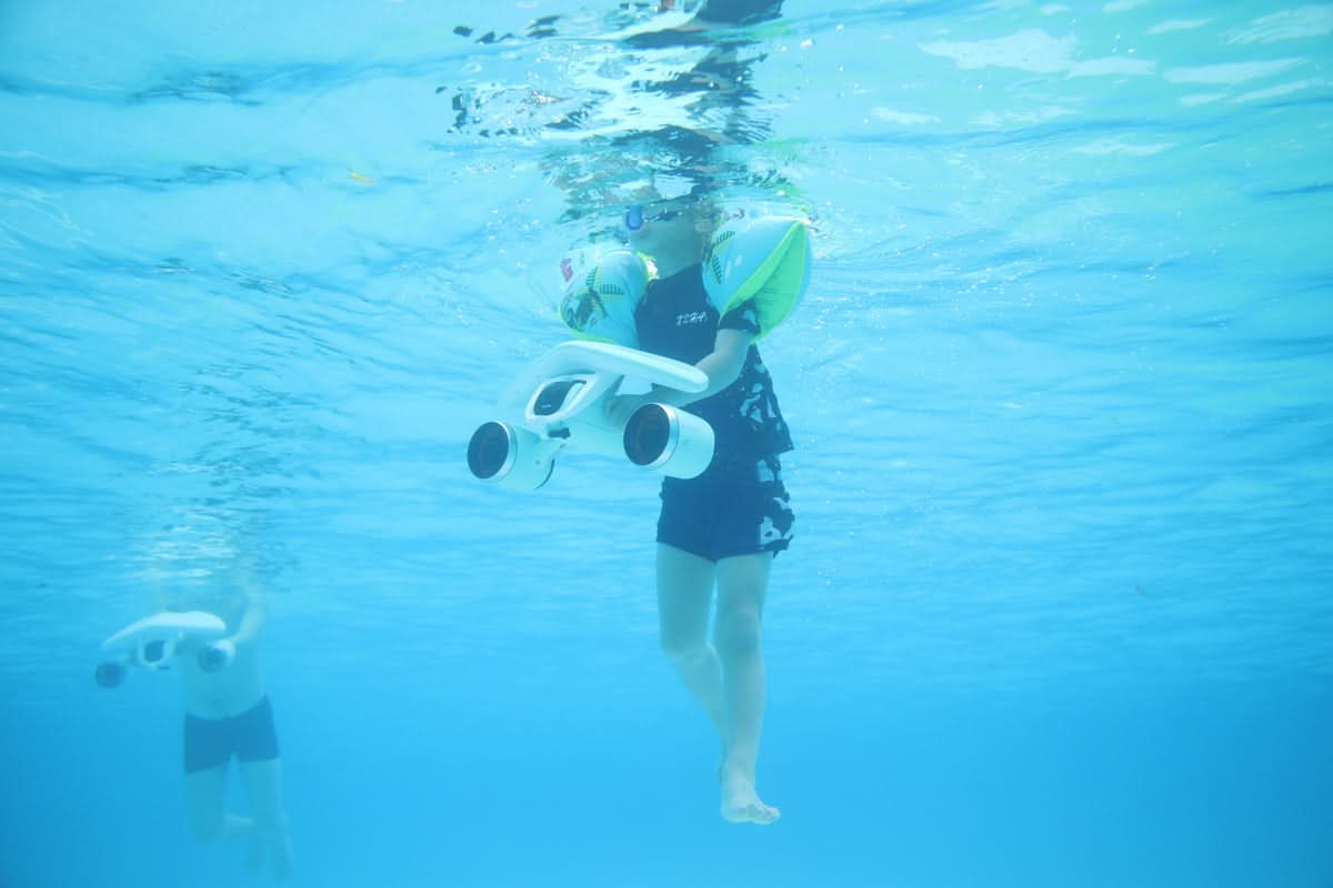 Mix Underwater Scooter – Family-Friendly Dual Motor Water Scooter