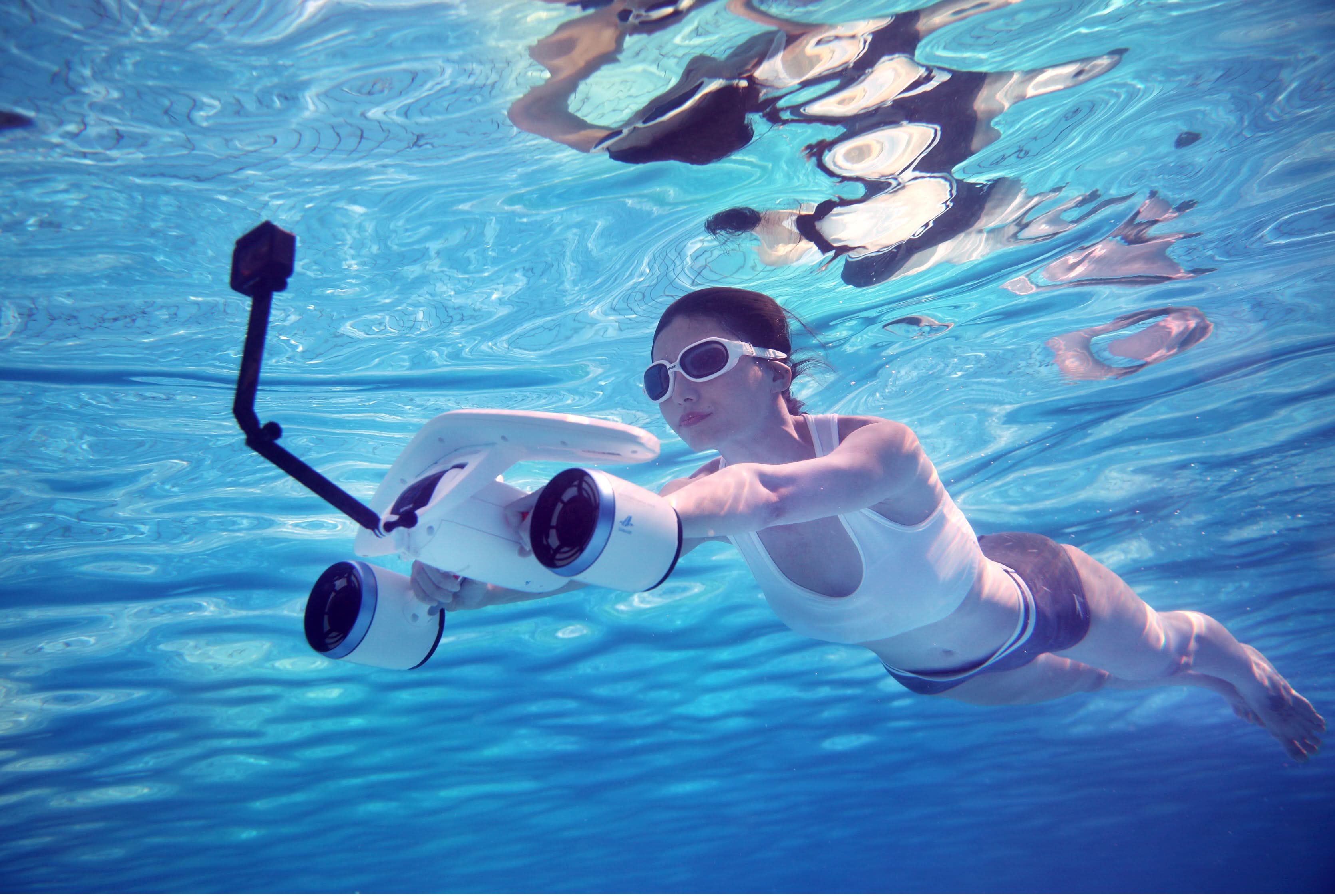 Mix Underwater Scooter – Family-Friendly Dual Motor Water Scooter