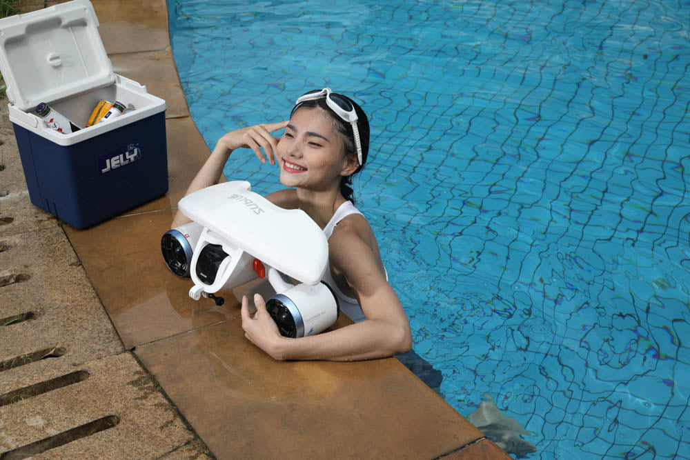Mix Underwater Scooter – Family-Friendly Dual Motor Water Scooter