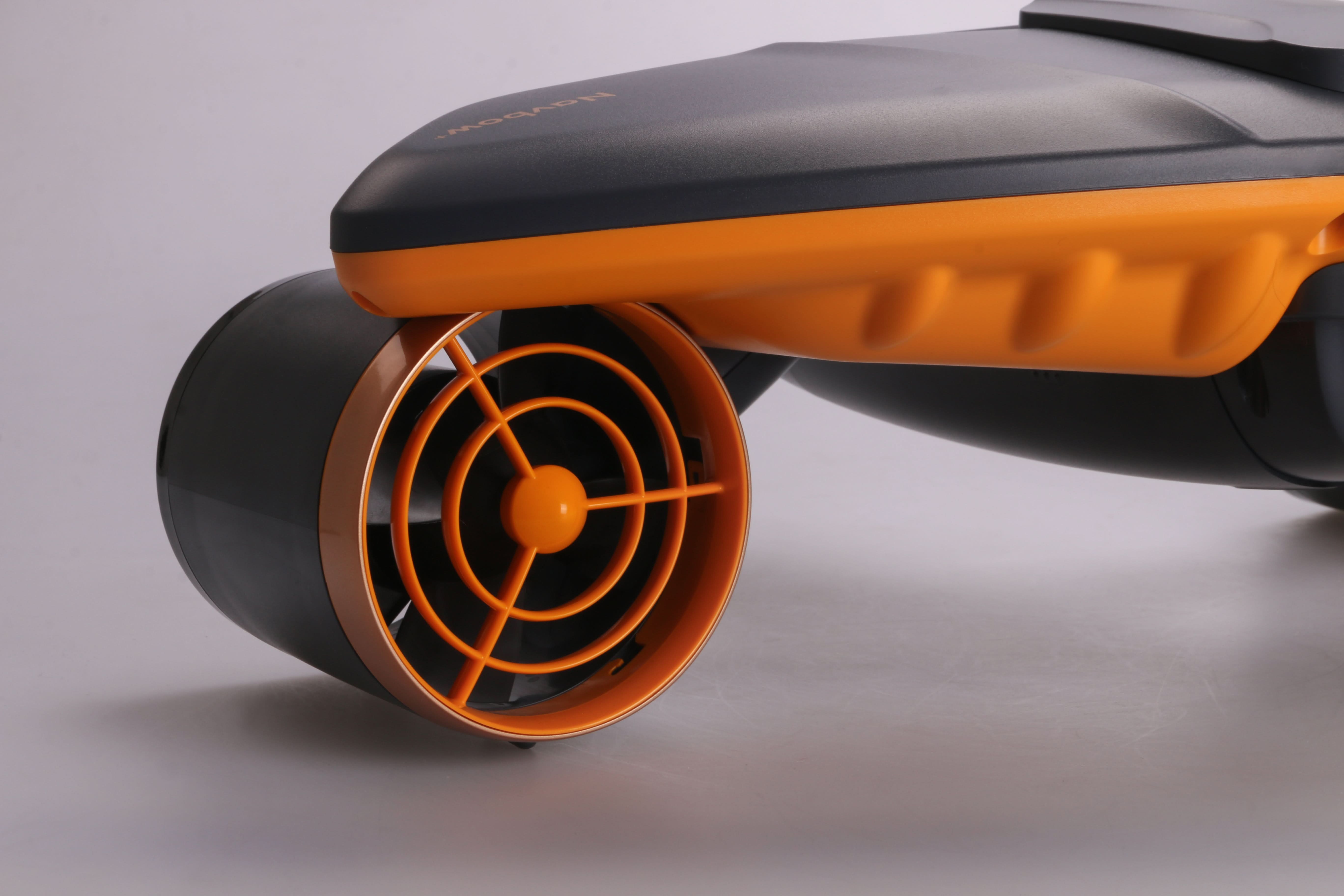 Sublue Navbow+ Smart Underwater Scooter